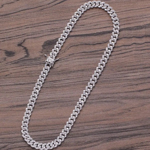 Iced Out Panzerkette silber / frostige cuban chain